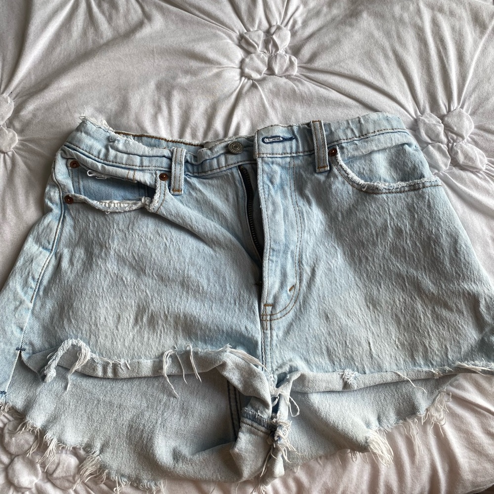 Abercrombie & Fitch high rise mom shorts